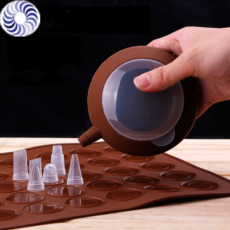 深圳硅胶裱花壶 Macaron马卡龙裱花器 奶油巧克力硅胶水怪泡茶器