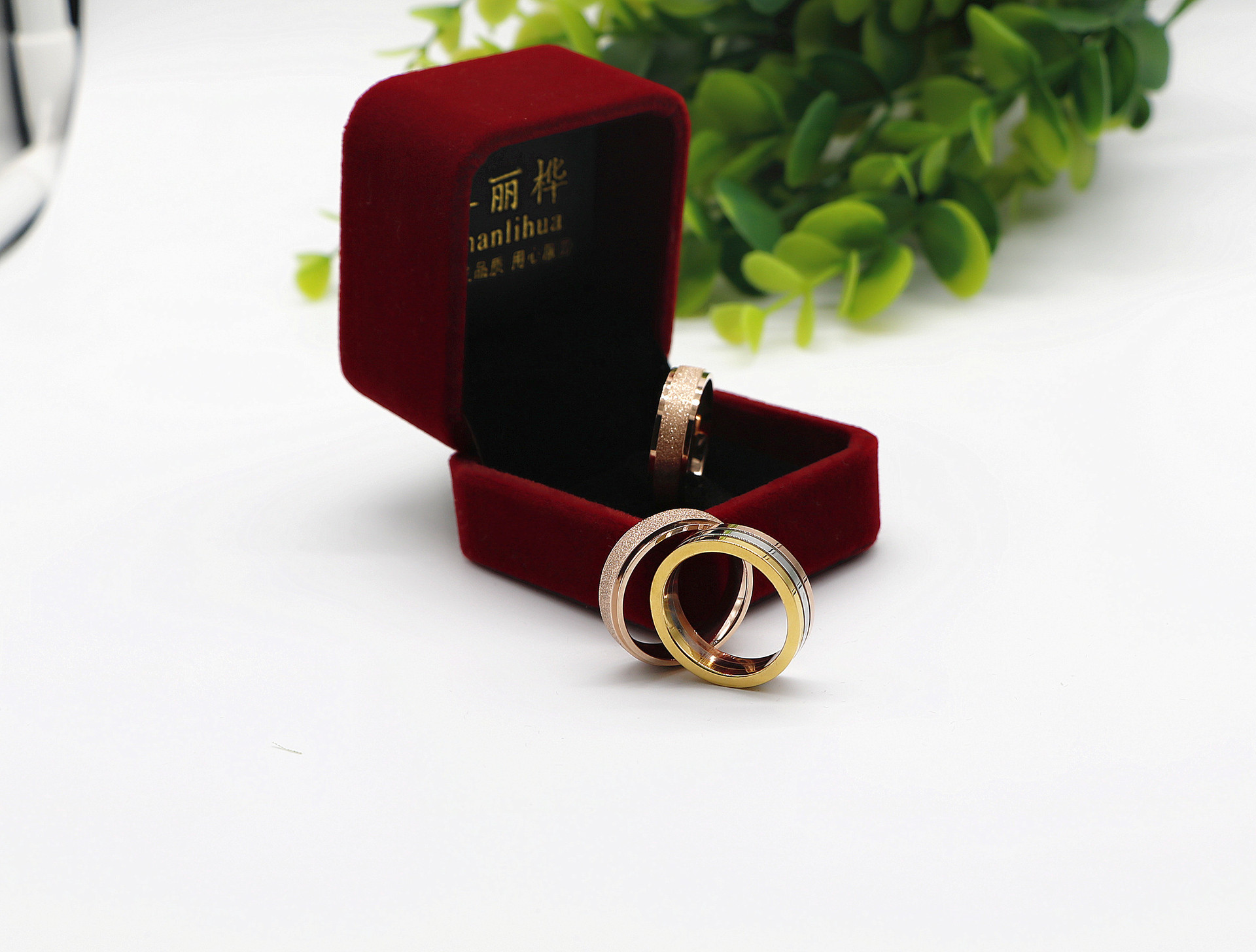 i2uUjf6mxdTrdS49SAR3xORd91q66uCzQdtt