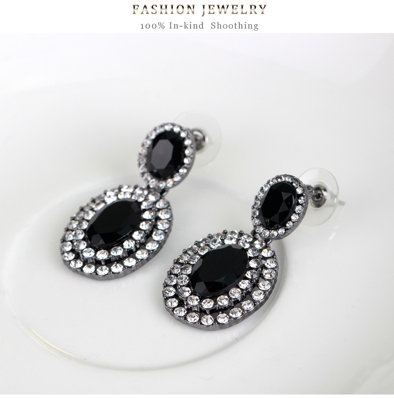 1 Pair Fashion Oval Water Droplets Alloy Plating Inlay Rhinestones Women's Drop Earrings display picture 3