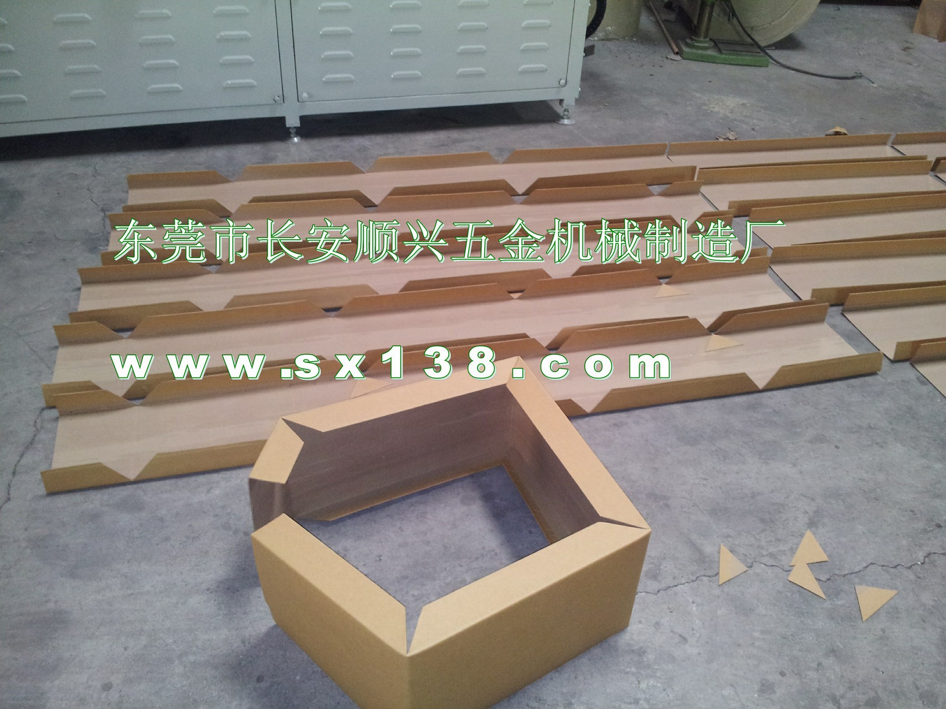 成型U纸护角机械 U型纸护角设备厂家 顺兴纸护角机