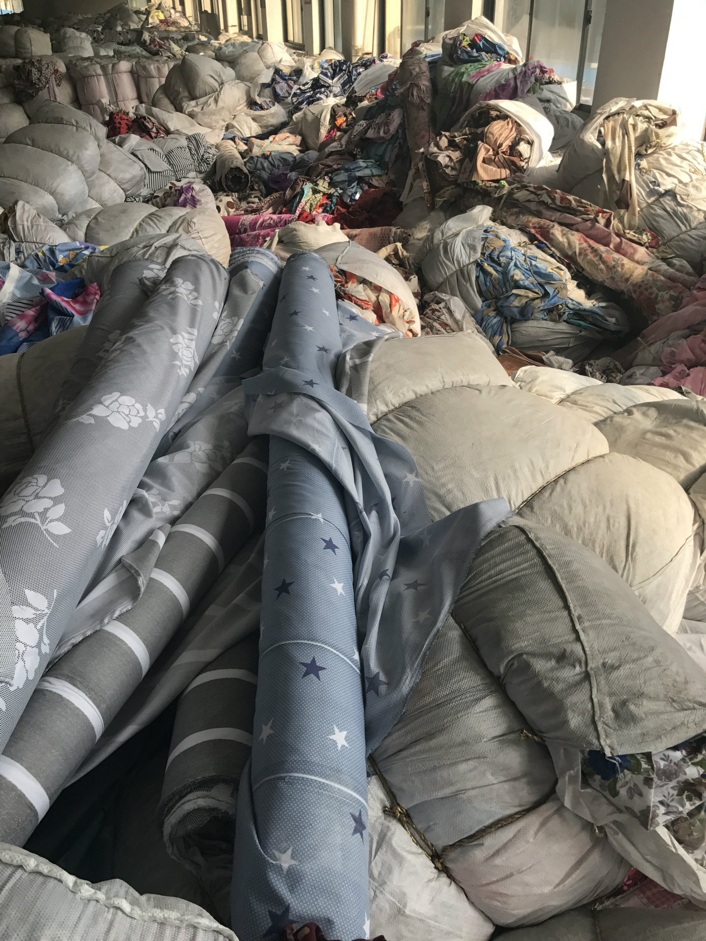 年关将近本厂 残布 次布处理 提花布 磨毛布 麂皮绒 春亚纺 色丁