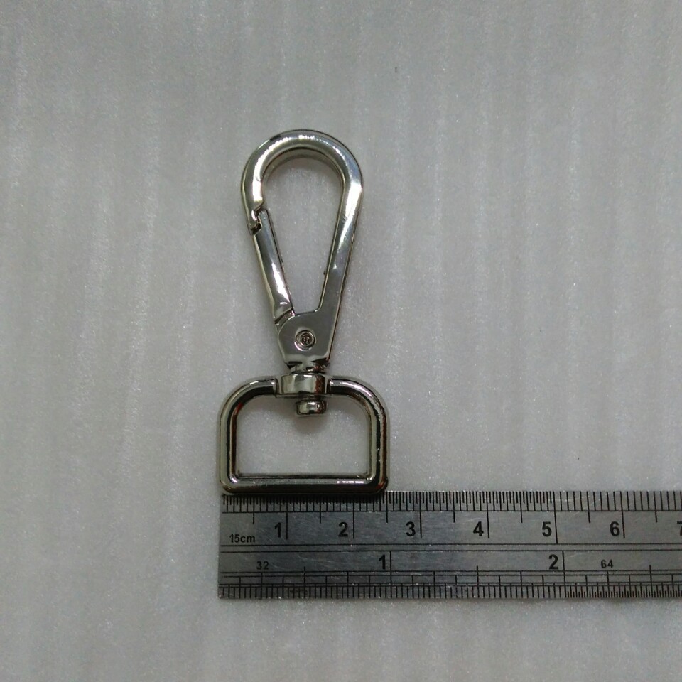 厂家成本价供应手袋箱包五金配件6分内20mm挂电白镍狗扣方线头