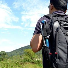 Codno outdoor free light 2 series aluminum alloy 5-section folding trekking pole with external lock, short and light telescopic walking pole