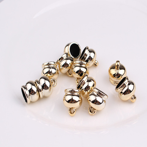 Factory direct sales DIY jewelry accessories tassel hat tassel accessories bell hat DIY jewelry accessories wholesale