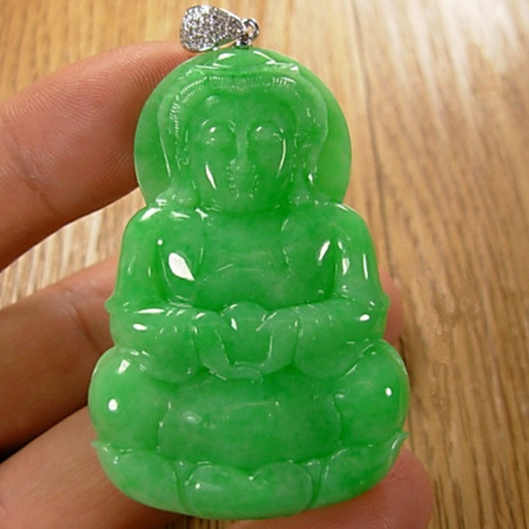 伟德国际察哈尔右翼中旗人民法院关于zh10083 天然翡翠A货满绿葫芦吊坠1（第一次拍卖）的公告