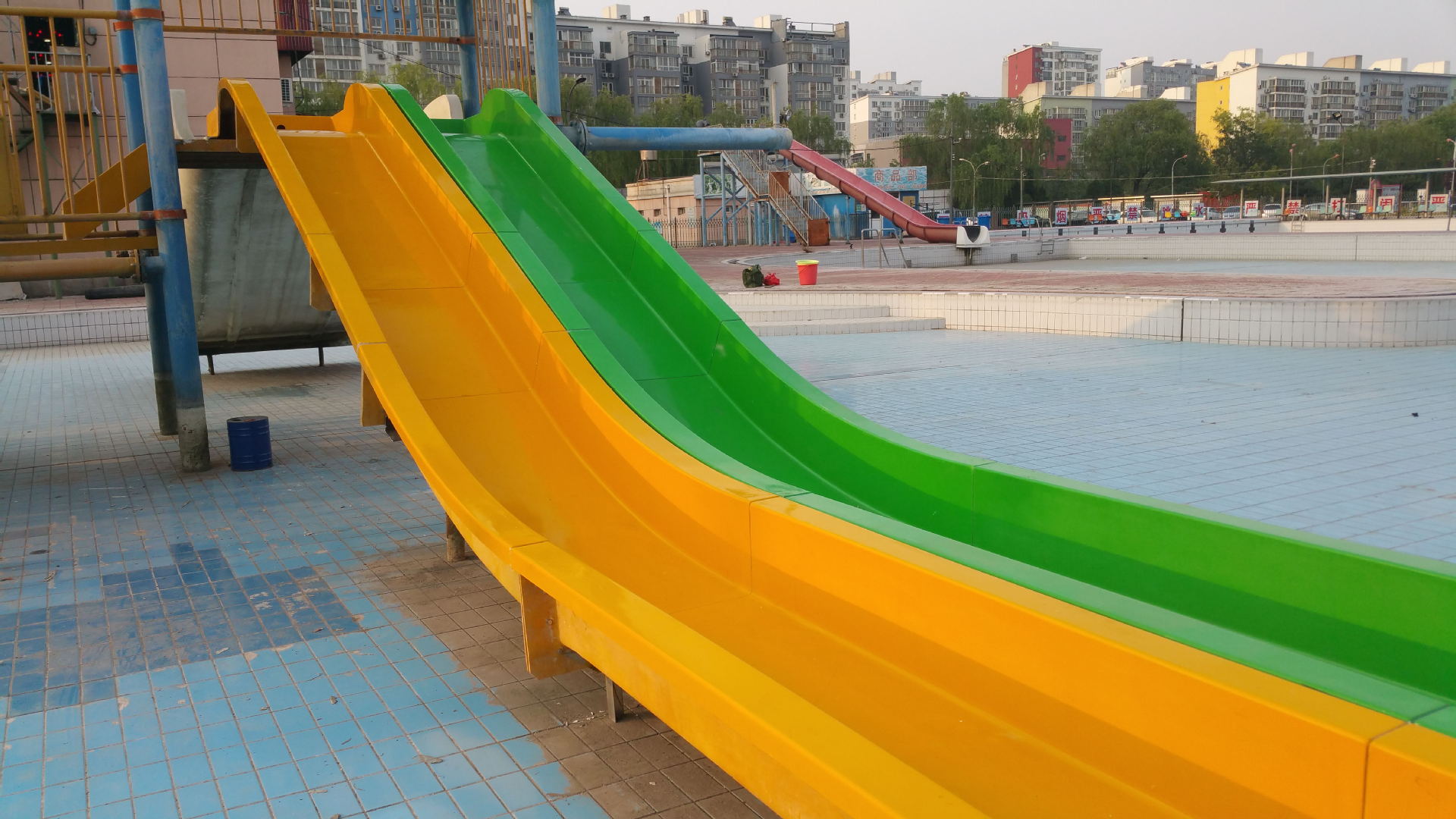 中科晶硕祝贺北京天安街水上乐园、山东济宁嘉