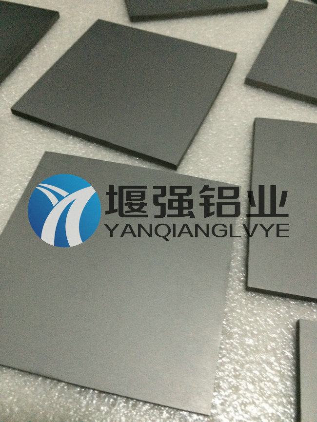 钨钢板KD10 高硬度钨钢价格 高硬度合金棒