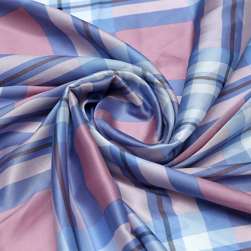 厂家现货批发方巾印花面料春亚纺涤纶里布 方巾印花春亚纺面料