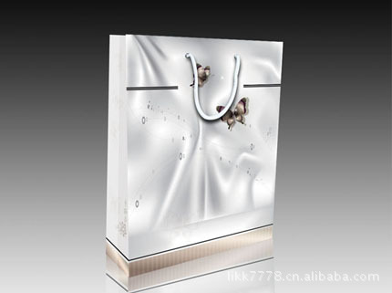 厂家供应各种包装手提袋，包装纸袋，彩色手提袋纸袋