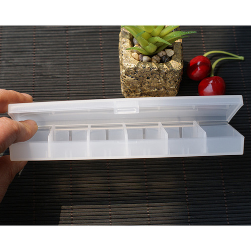 Weekly 12-compartment large-capacity pill box, plastic medicine storage box, portable pill sorting box