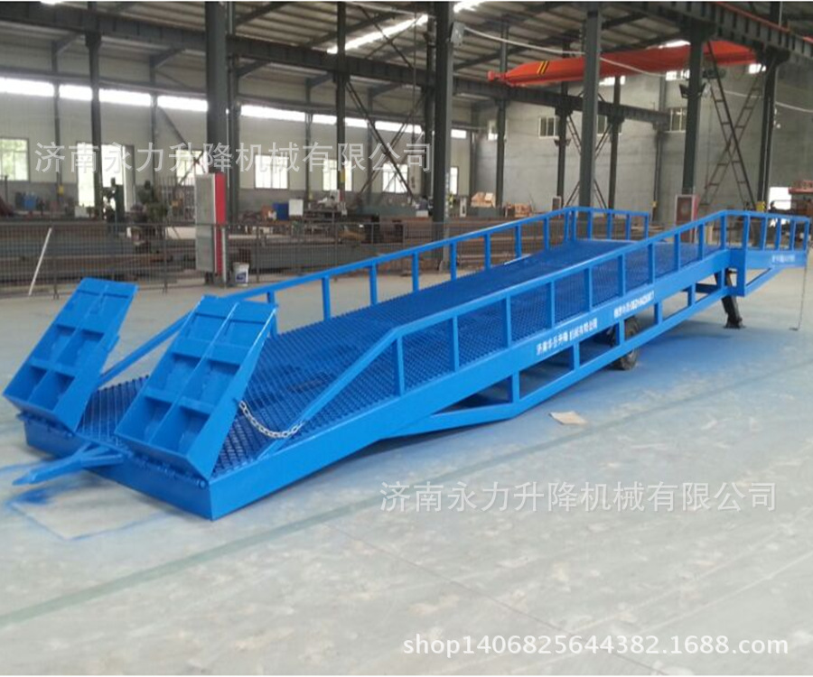 加工定制移動式登車橋6噸8噸10噸集裝箱卸貨平台可折疊液壓登車橋