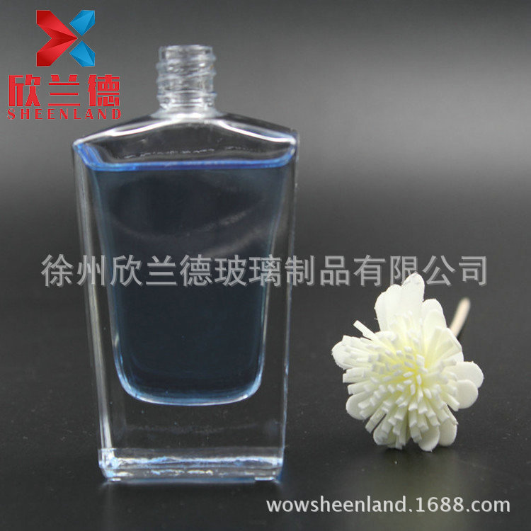 热销款 60ML 螺口香水瓶  高白料香水瓶