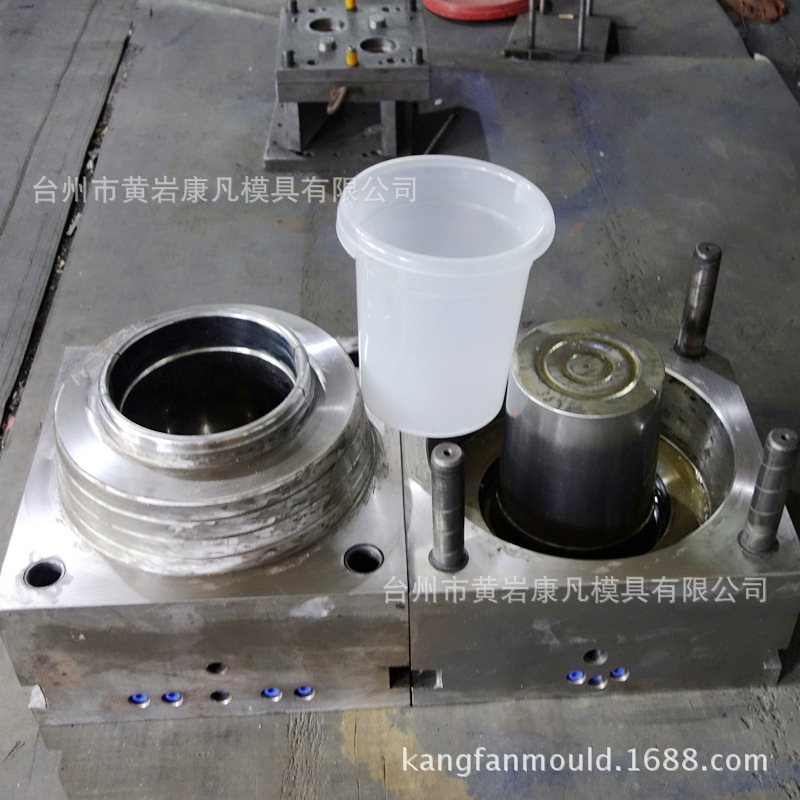 塑料垃圾桶模具 家用圆形垃圾桶模具