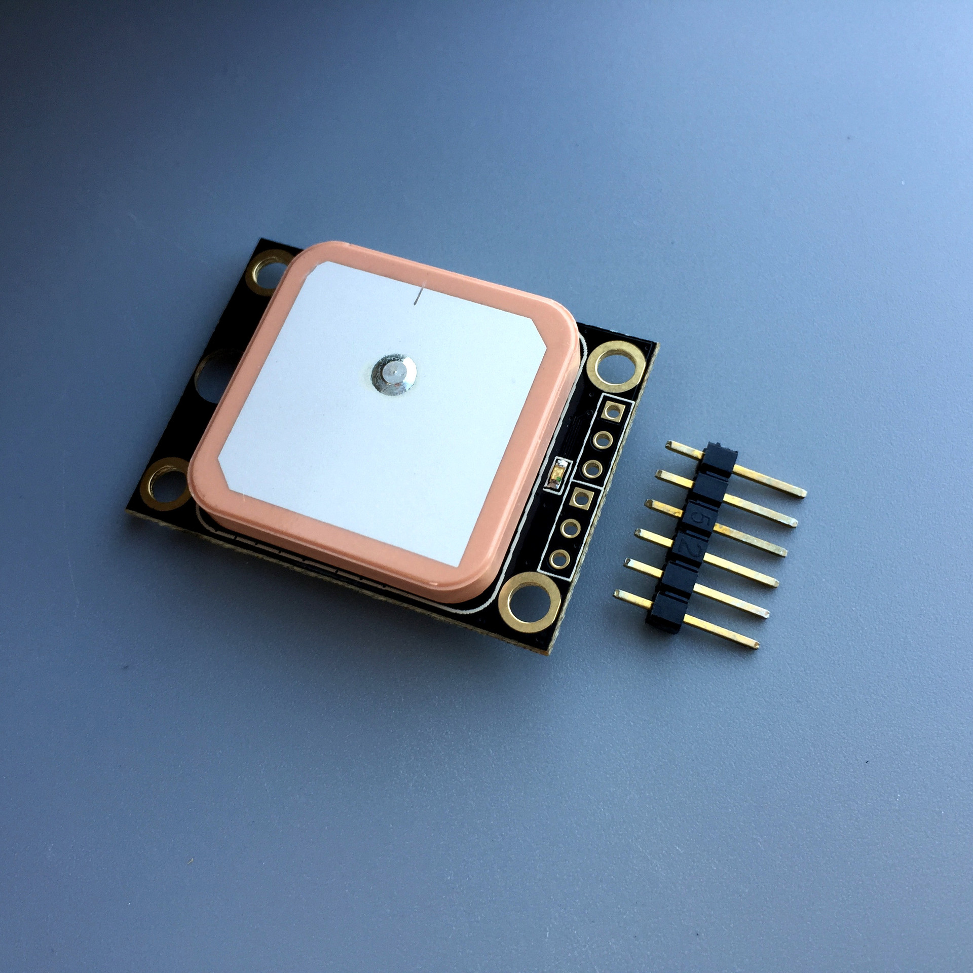 四孔定位飞控无人机GPS北斗模块  TTL航模北斗模块 厂家直供