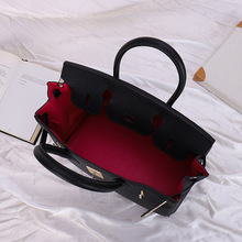 �¿���֦�y�ȴ�ƴɫ�����K����r���^��ţƤŮʿ�������Ƥ�μ��