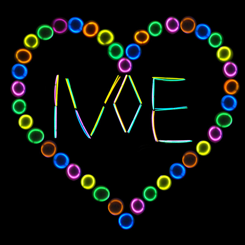 2156608216_206897276