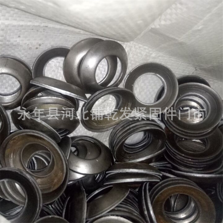 厂家生产 各种异型碗垫 草帽垫 坑垫 球垫24*48*3高度9mm