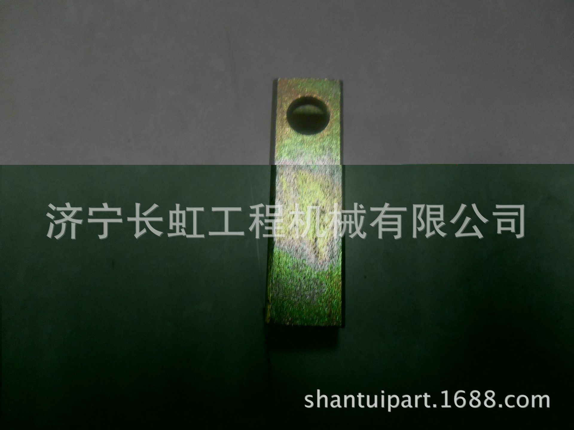 山推 SD13 推土机 10Y-05-00004 叉口板 发动机配件