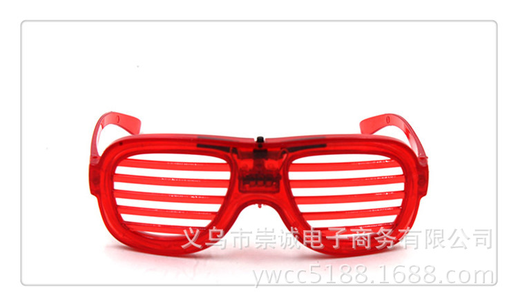 鍐峰厜鐧惧彾绐楃溂闀滅孩鑹?jpg