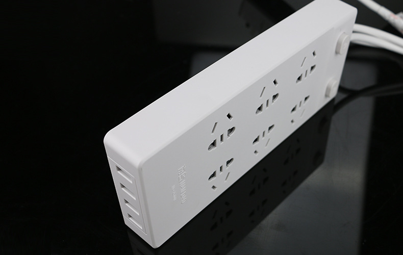 优质漏电保护插头,选深圳南岛机电有限公司漏电保护插头,漏电保,选南岛，厂家批发并能够根据客户的要求定制产品。