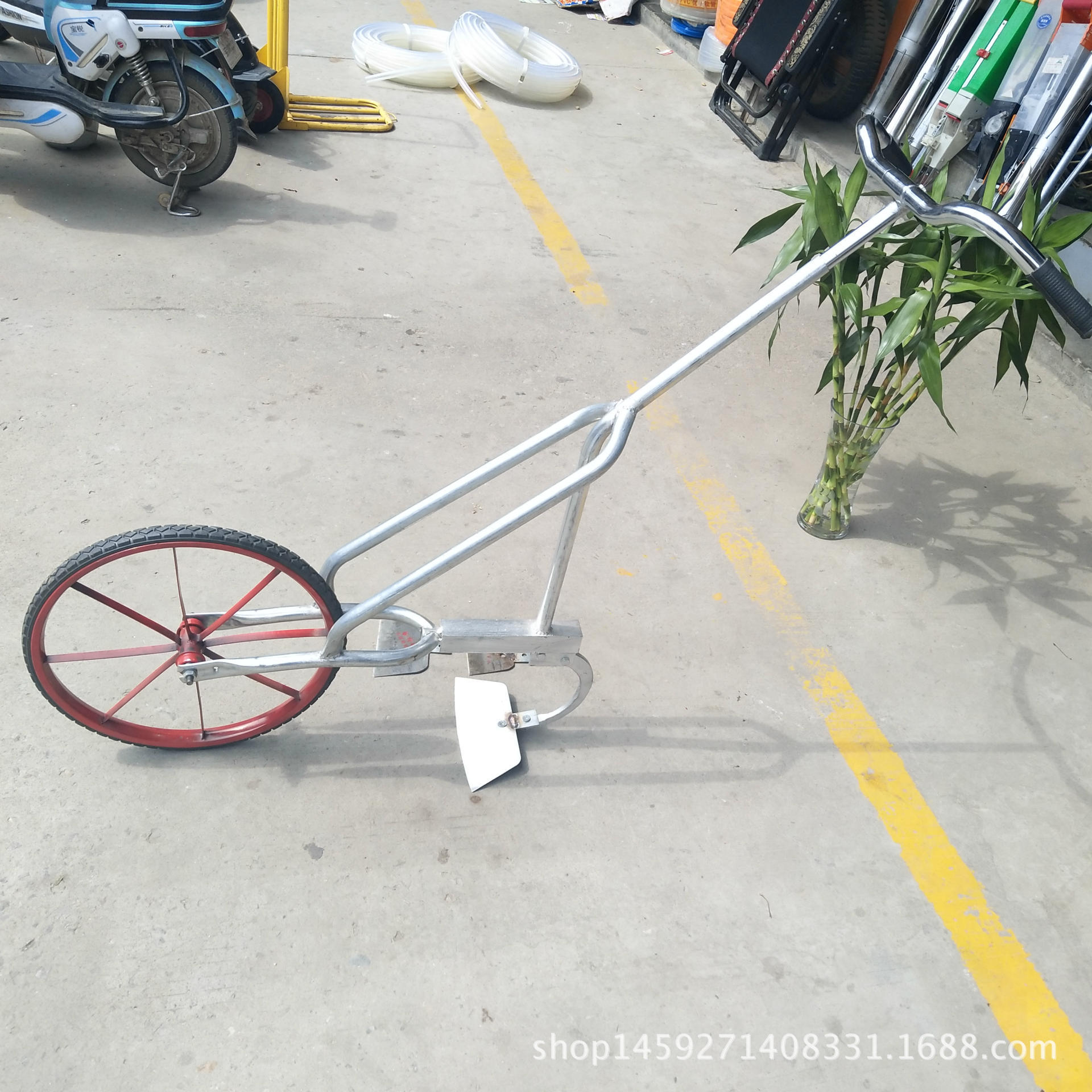手推式耘锄独轮轻巧方便适用于除草松土整地多功能可调高低换头