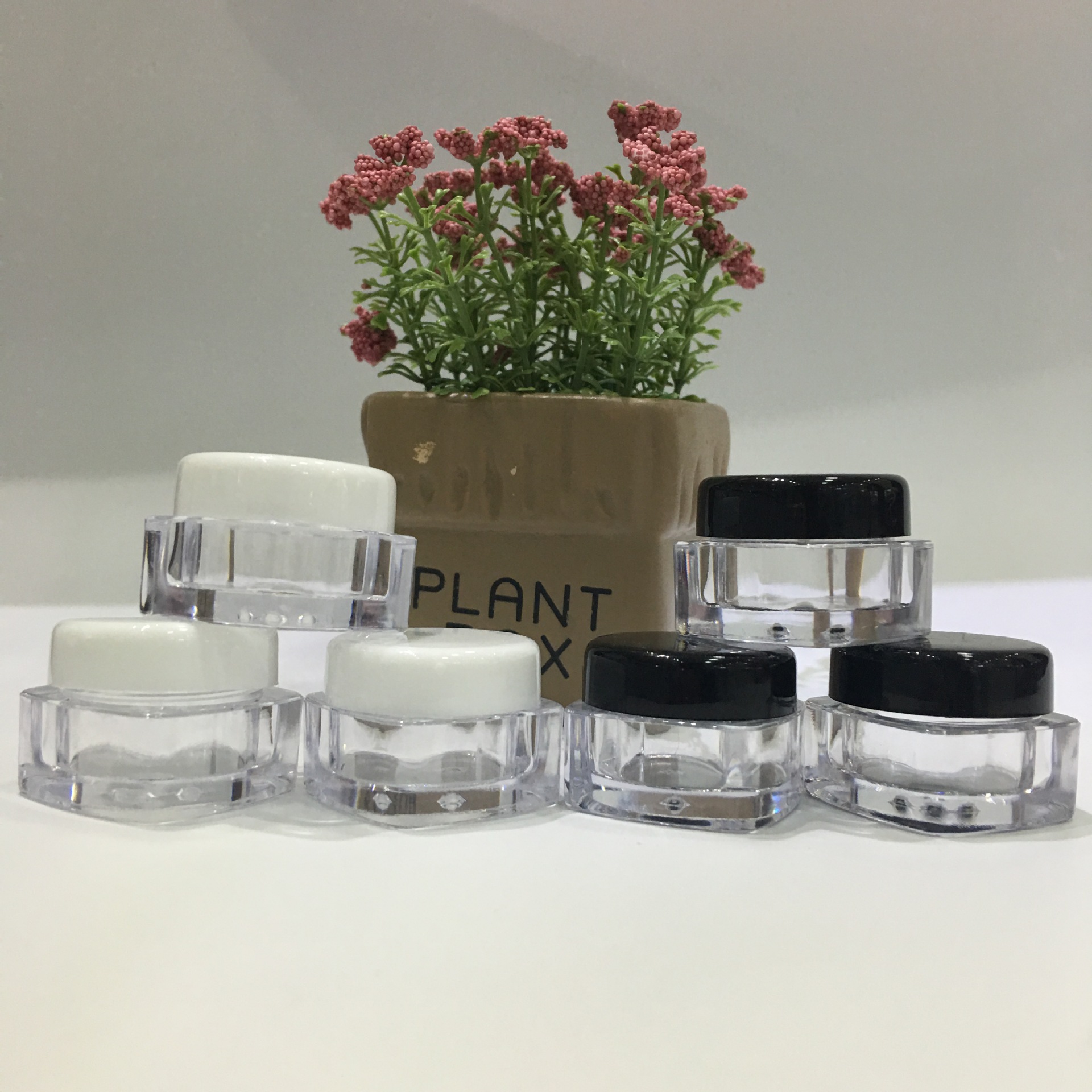 5克眼霜亚克力四方瓶 美甲试用装小塑料四方透明瓶 现货批发厂家