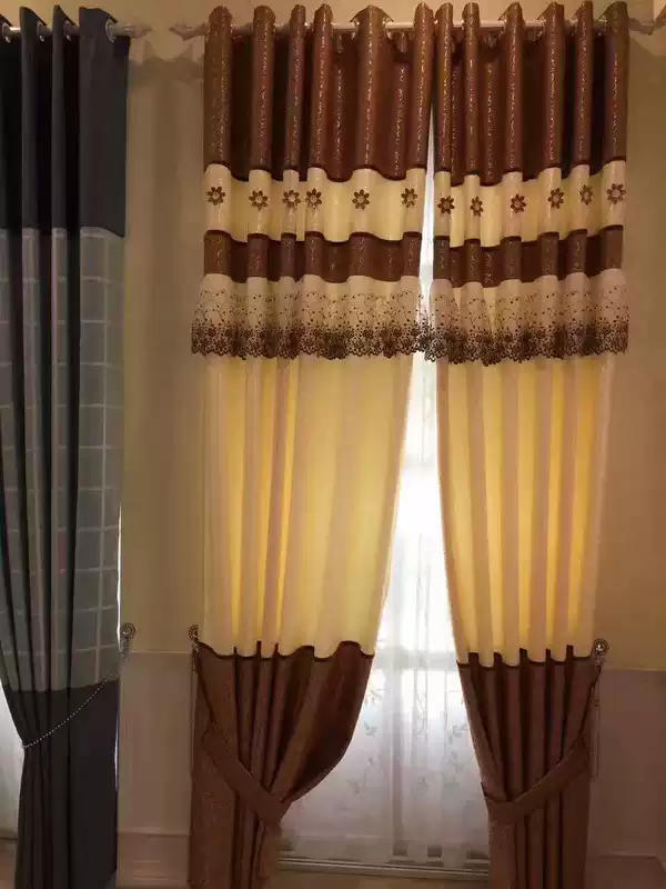 Lace cloth for living room