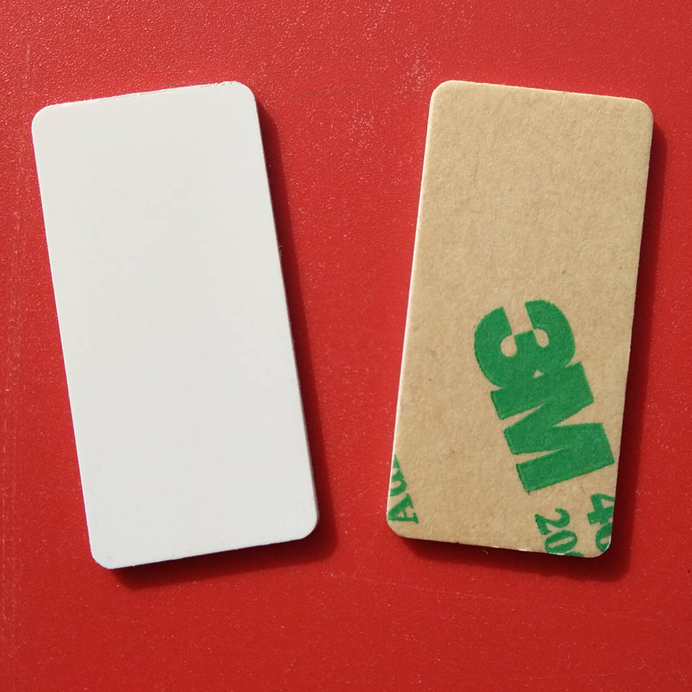 RFID超高频UHF无源射频识别技术小型PVC异形卡吊牌电子标签6C