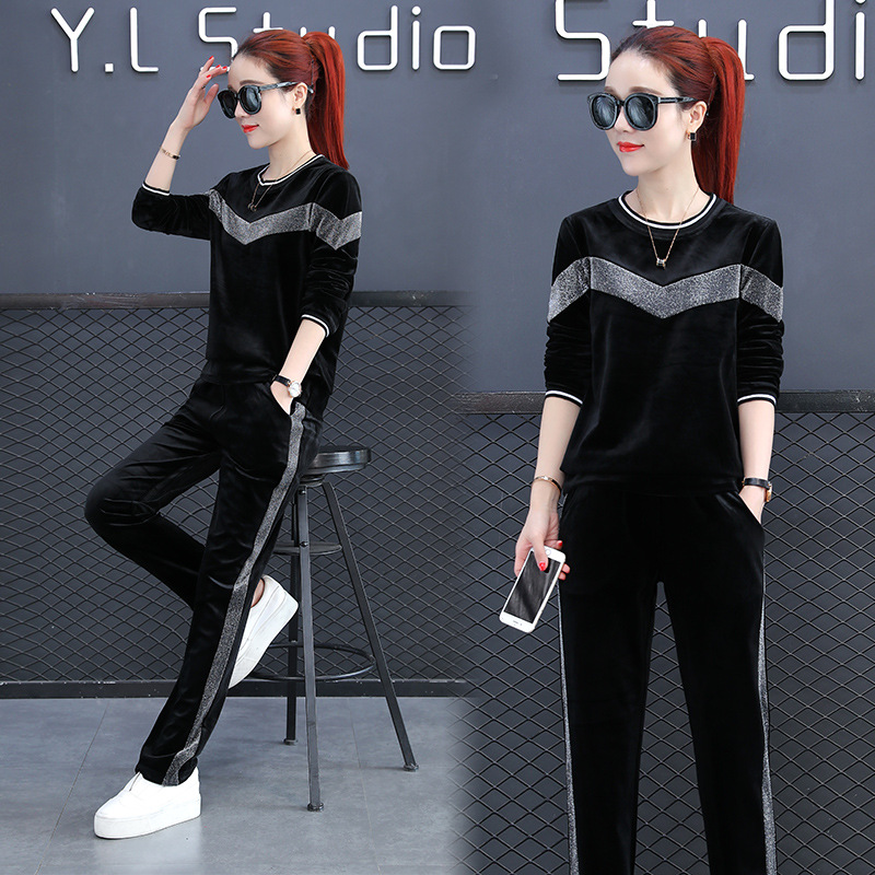 Costume femme en Velours - Ref 3333791 Image 4