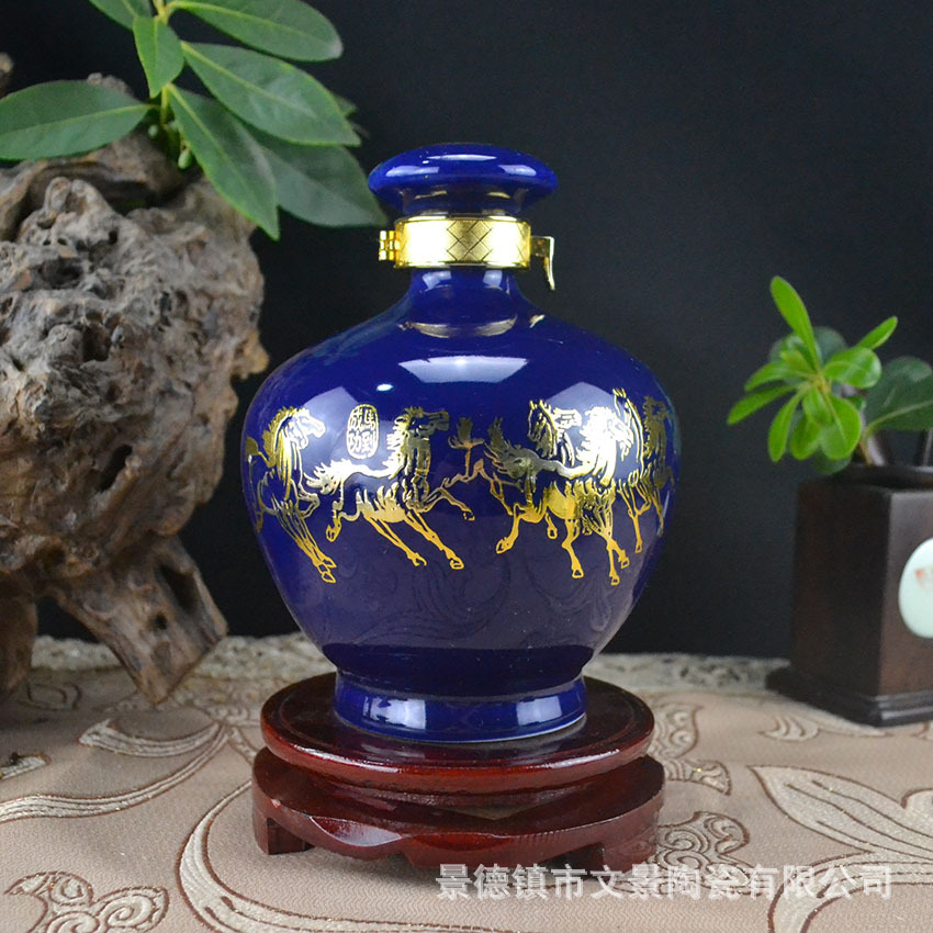 2 pounds Ceramic bottle blue gules crystal Jingdezhen Art White wine bottle Eight Horses Manufactor wholesale Customized