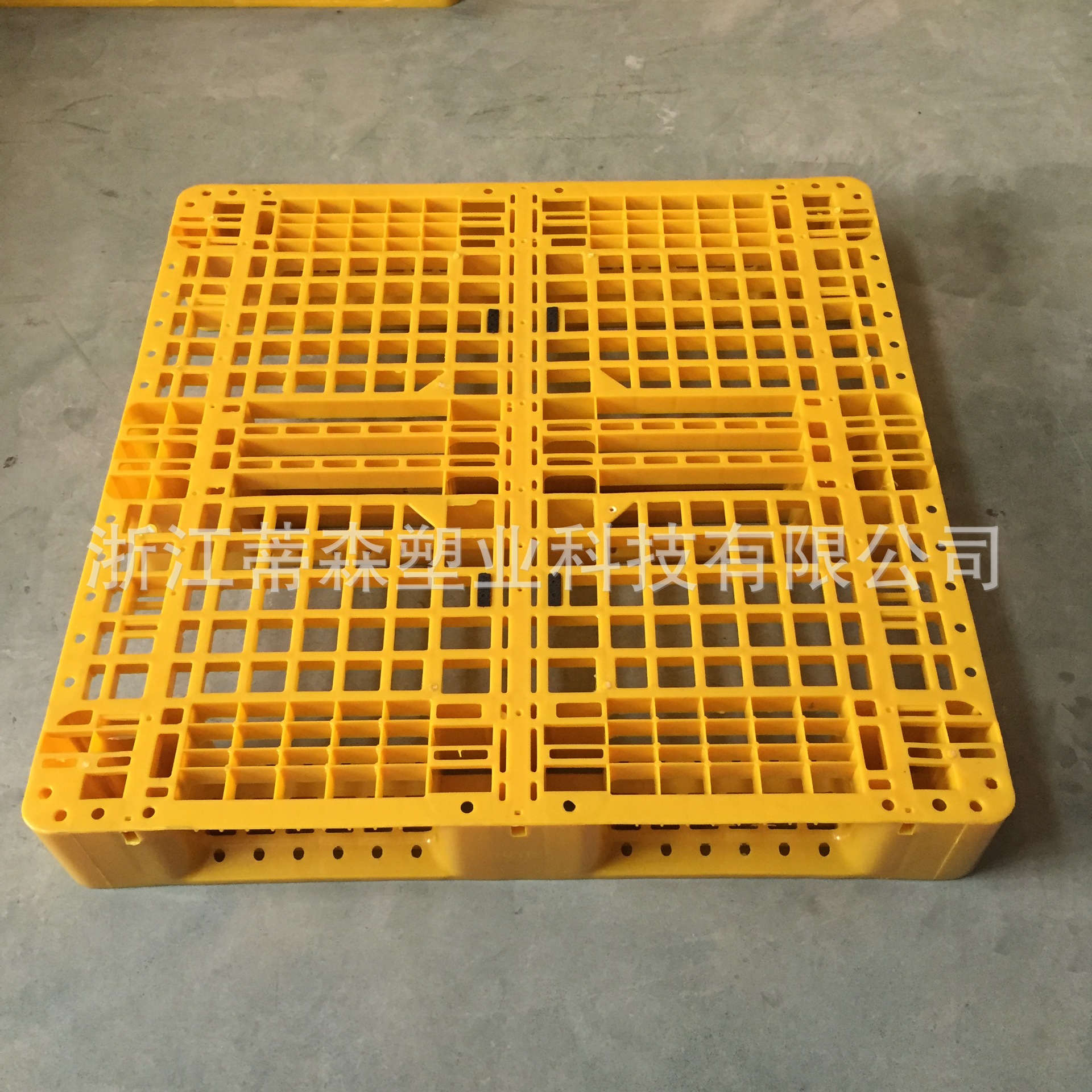 1010塑料托盘 网格川字塑料卡板 1111塑料托盘 川字货架栈板