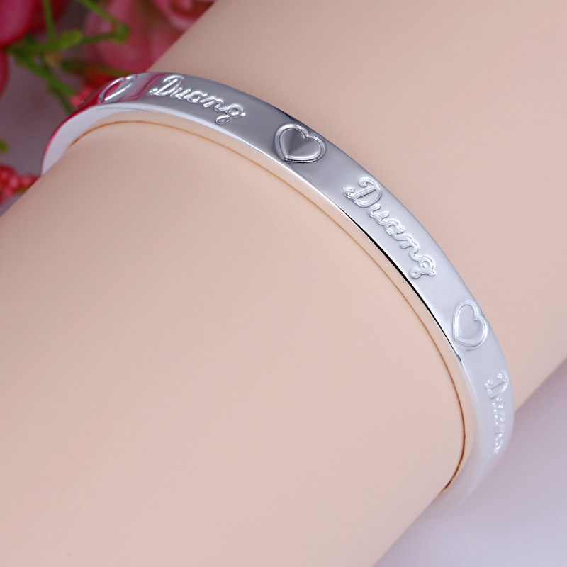 En forma de corazón letras inglesas plata pura sólida S990 plata abierta pulsera de plata Pulsera de moda simple pulsera de plata esterlina de las mujeres