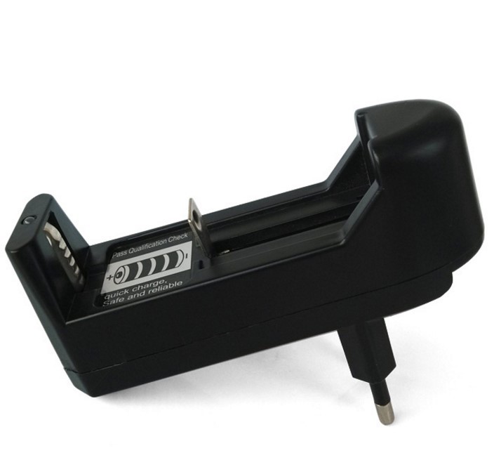 厂家直销 高脚18650充电器单槽 头灯充电器 4.2V锂电池座充欧规