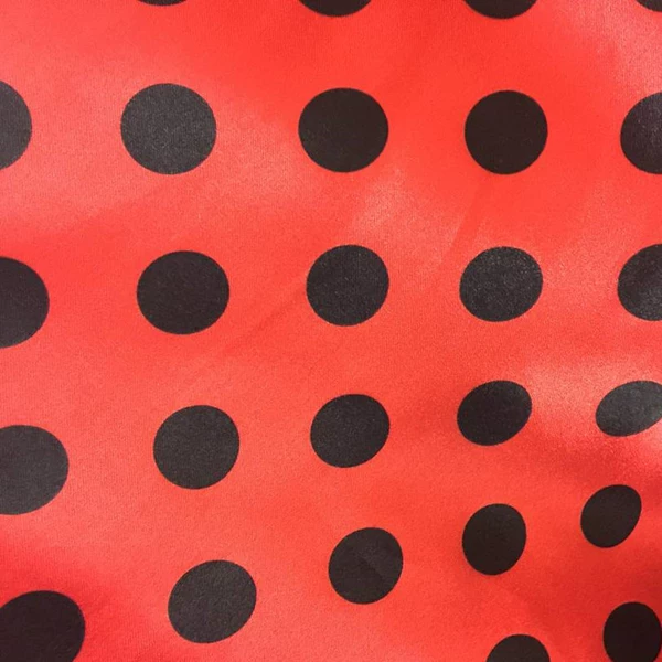 2.3cm red background with black dots