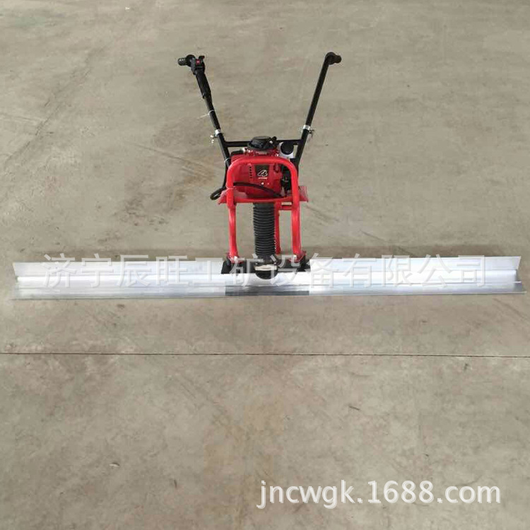 混凝土路面振平尺 多用途水泥地面振平尺 汽油抹平尺 整平尺
