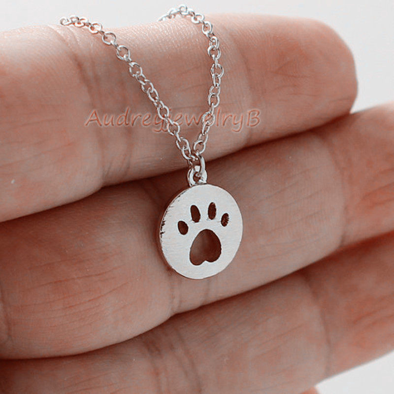 Hollow cat claw necklace copper chain geometric round cat and dog footprints clavicle chain wholesal