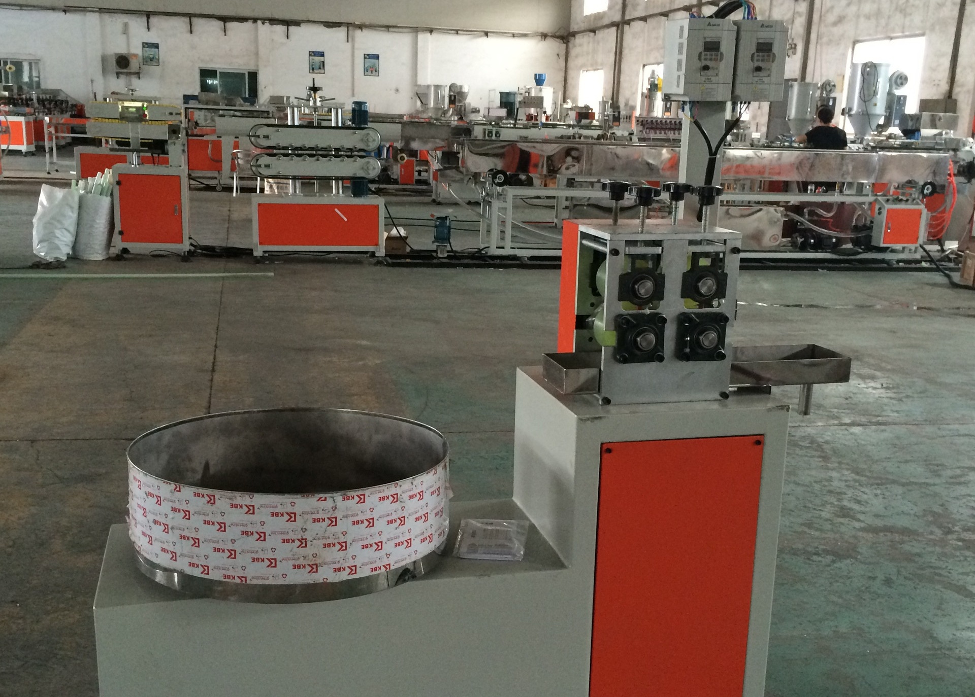 塑料仿藤机生产线设备 塑料藤条机的生产厂家 生产仿藤机的工厂