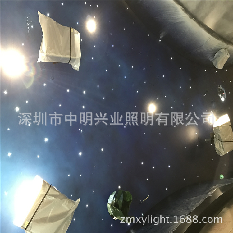 �����ǿն����������� �컨���˵�led ӰԺ�ߵ���ɫ�ǿյ� ��ά��