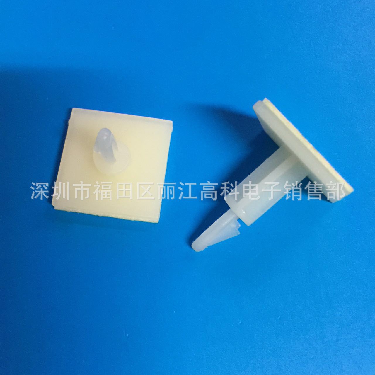 粘式隔离柱ASS-12(12.8) 3M背胶 开孔4MM PC板隔离柱 底座20MM