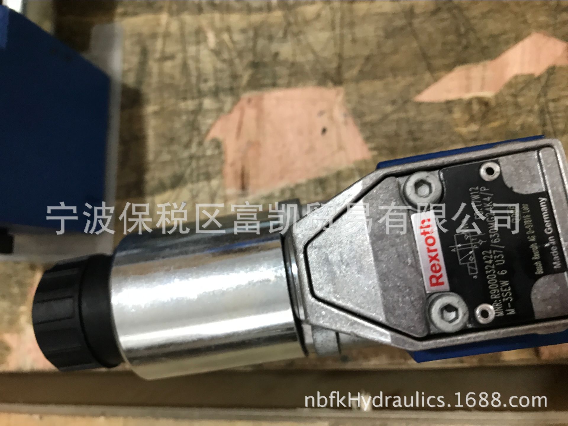 R900032422 M-3SEW6U3X/630MG24K4/P,特价