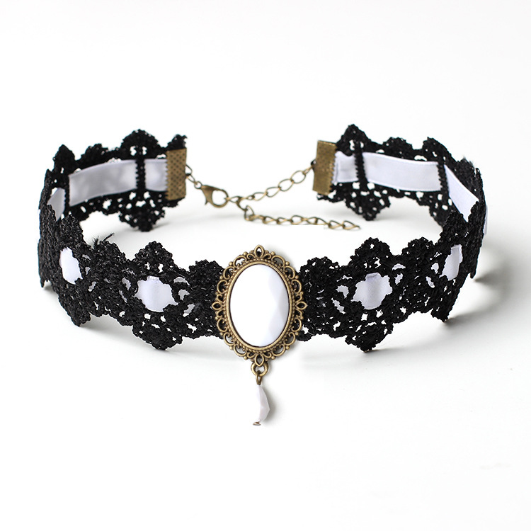 Artificial Diamond Inlay Material Gothic Oval Artificial Diamond Velvet Lace Choker Wholesale