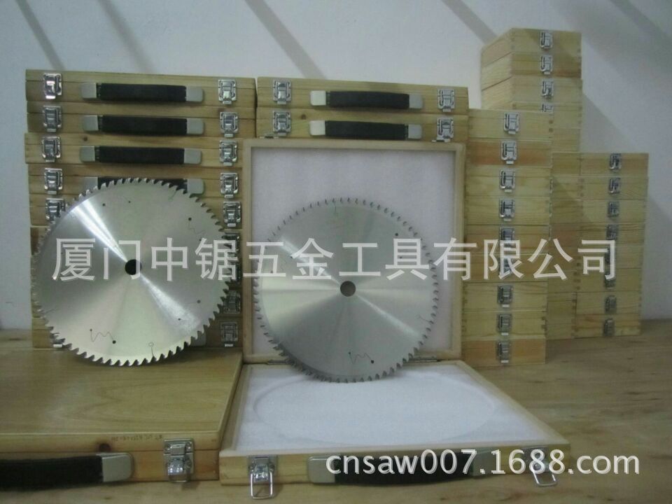 о⹩ӦPCBv-cut PCBĥߵ Բǵ V