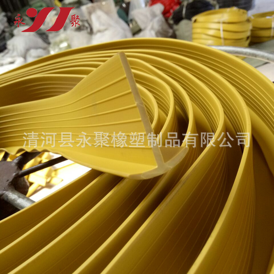 大量供应光伏发电密封条太阳能板封边条T型胶条各种颜色