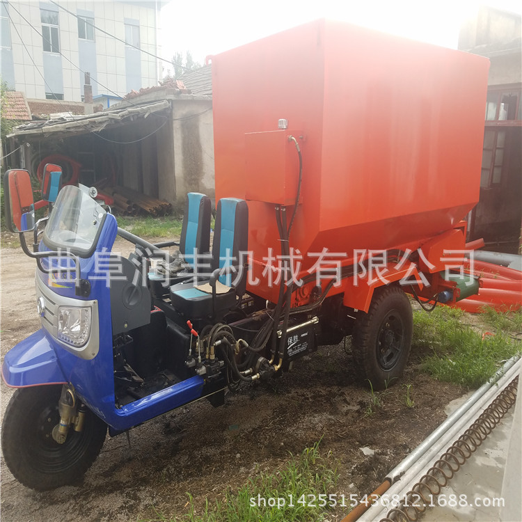 牛羊电动撒料车 麻栗坡县三轮车电动撒料车