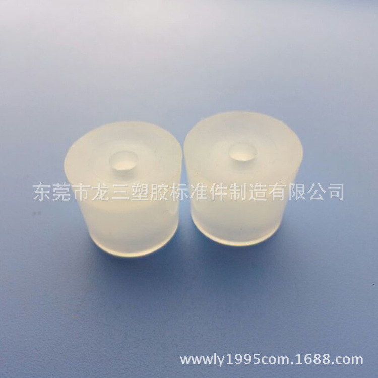 龙三塑胶配件器材厂供应 防滑防震家具塑胶脚垫18*17*H14 环保