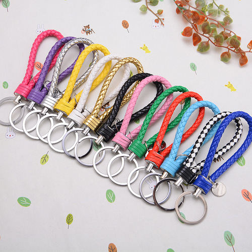 Creative woven leather rope key chain handmade for men and women, couple key ring, genuine leather car key chain, small gift