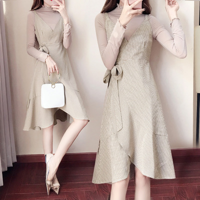 时尚套装女2017秋季新款长袖T恤打底吊带格子连衣裙两件套17920