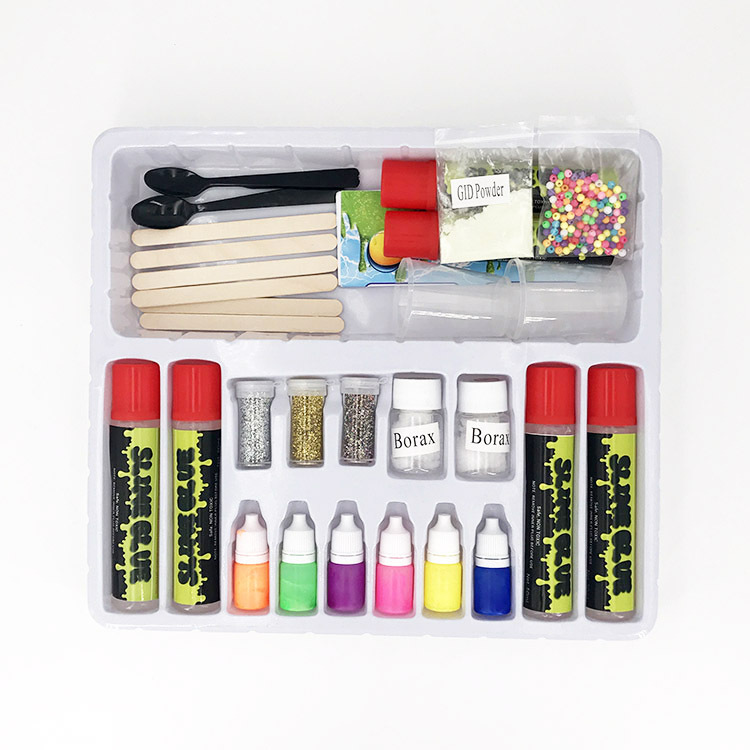 7764771876_860711471