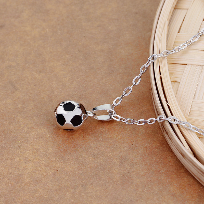 Creative World Cup Football Pendant Sweater Chain Necklace Hot Selling Necklace Women Wholesale Nihaojewelry display picture 11
