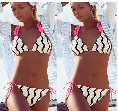 Wave Lace Hanging Neck Swimsuit